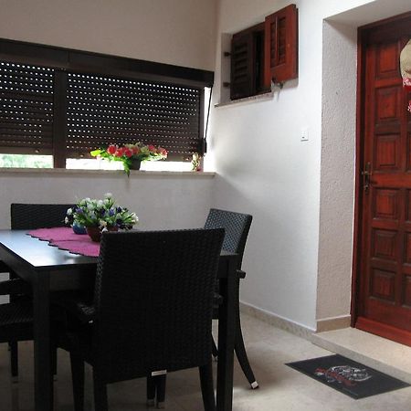 Apartments Alen Pazin Exterior photo